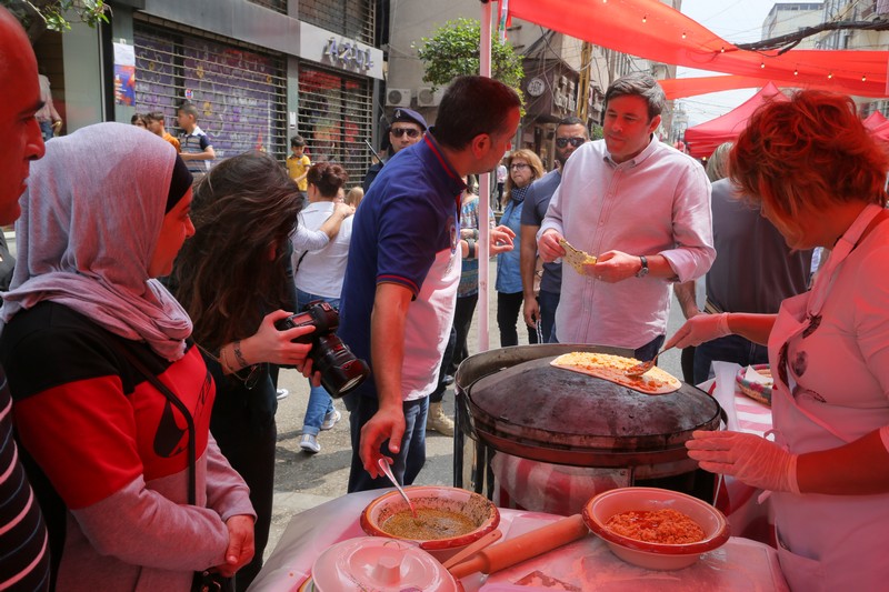 Fastest Growing Restaurant in the USA Celebrates Grand Opening at The Spot Choueifat in Beirut with Visit from Company Founder, Todd Graves